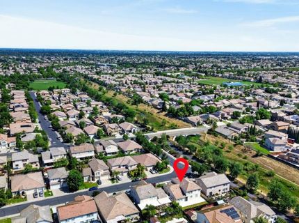 5316 Lotus Pond Way, Elk Grove, CA 95757 Photo