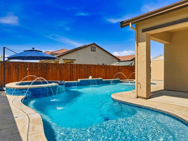2657 Gantry Dr, Manteca, CA 95337
