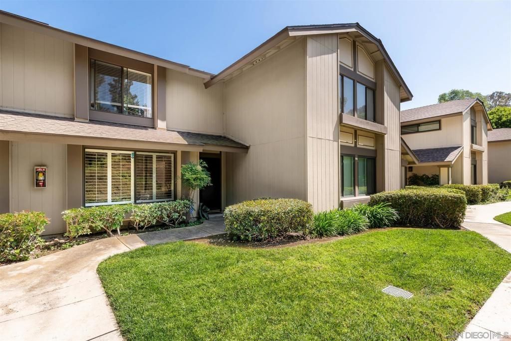 5467 Oakleaf Point, San Diego, CA 92124 Main Photo