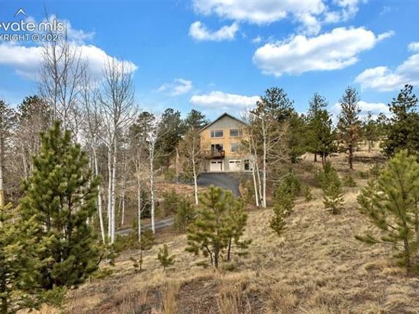 38 Kingston Drive, Florissant, CO 80816