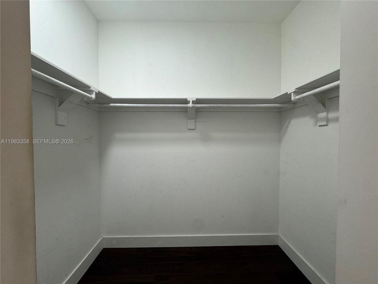 2630 NE 213 St, Unit 105, Miami, FL 33180 Photo
