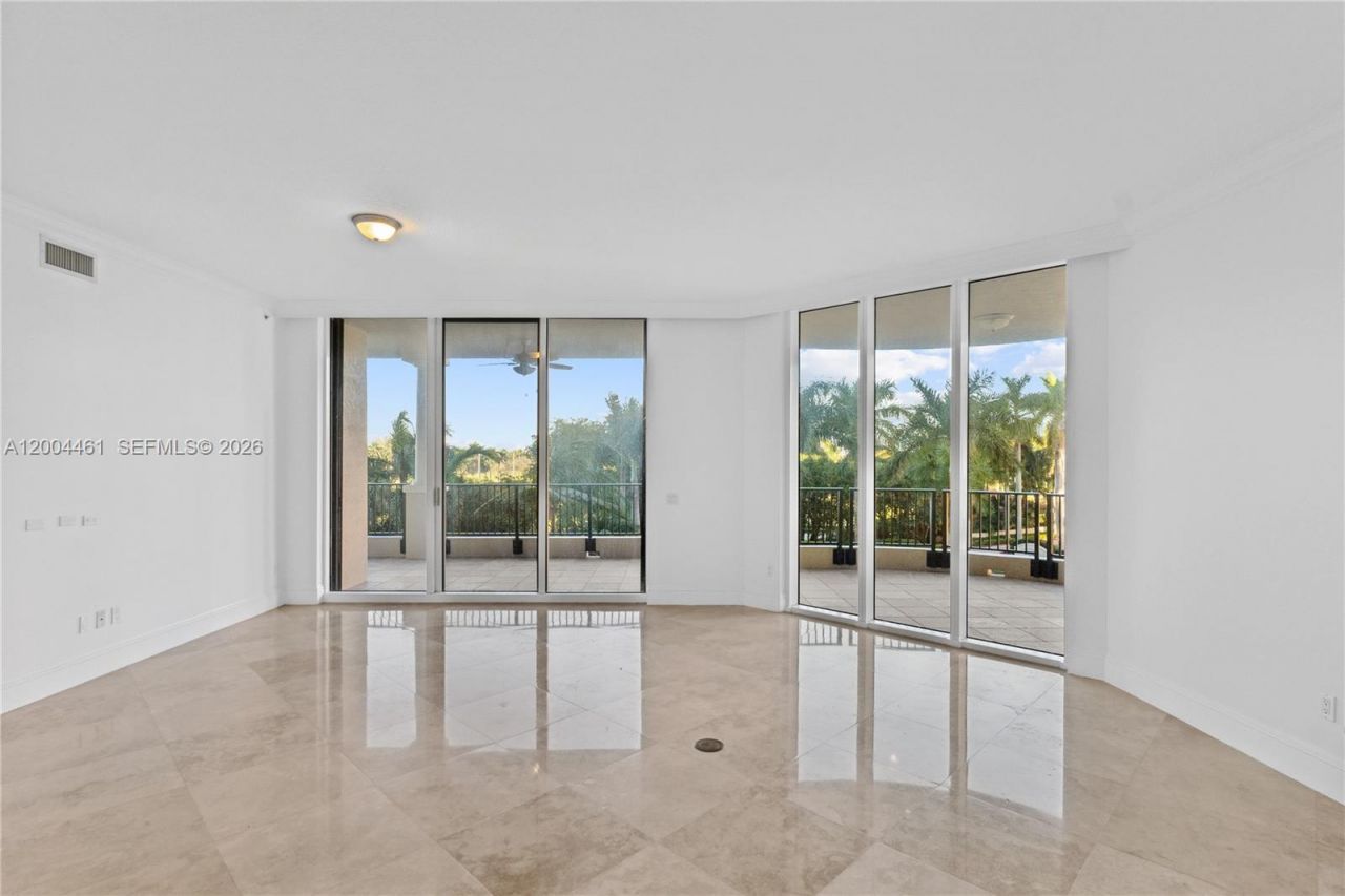 13621 Deering Bay Dr, Unit 304, Coral Gables, FL 33158 Photo