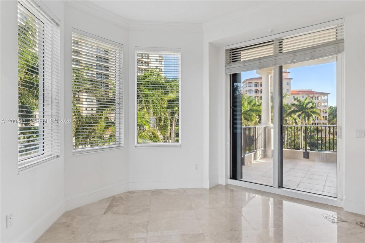 13621 Deering Bay Dr, Unit 304, Coral Gables, FL 33158 Photo