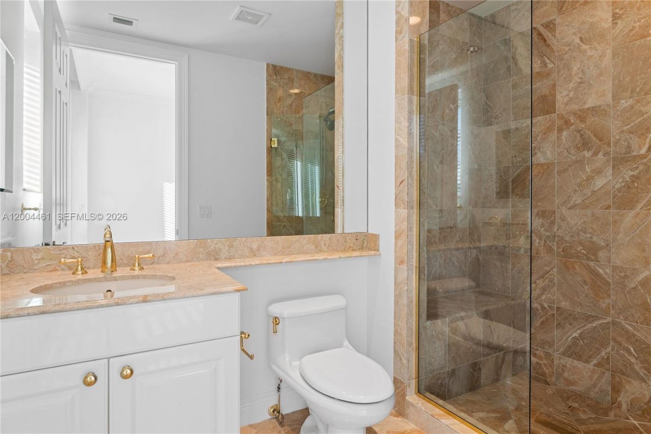 13621 Deering Bay Dr, Unit 304, Coral Gables, FL 33158 Photo