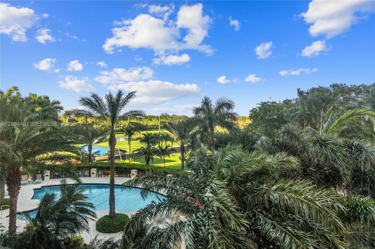 13621 Deering Bay Dr, Unit 304, Coral Gables, FL 33158 Photo