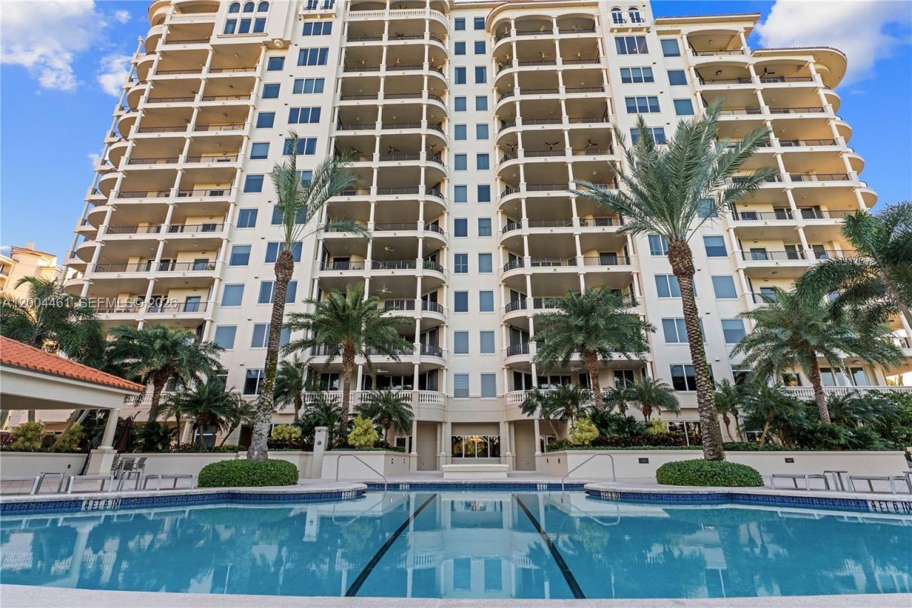 13621 Deering Bay Dr, Unit 304, Coral Gables, FL 33158 Photo