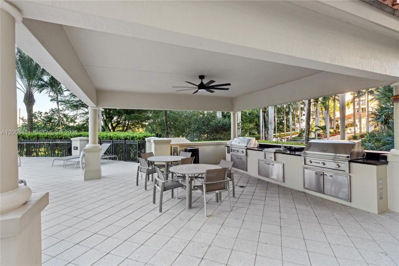 13621 Deering Bay Dr, Unit 304, Coral Gables, FL 33158 Photo