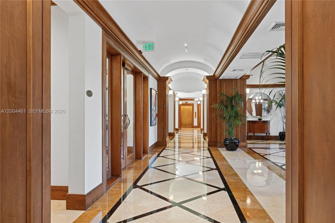 13621 Deering Bay Dr, Unit 304, Coral Gables, FL 33158 Photo