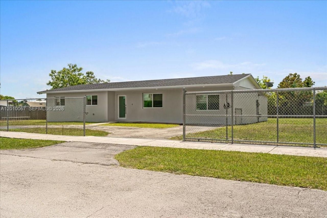 16380 SW 278th St , Homestead, FL 33031 Photo