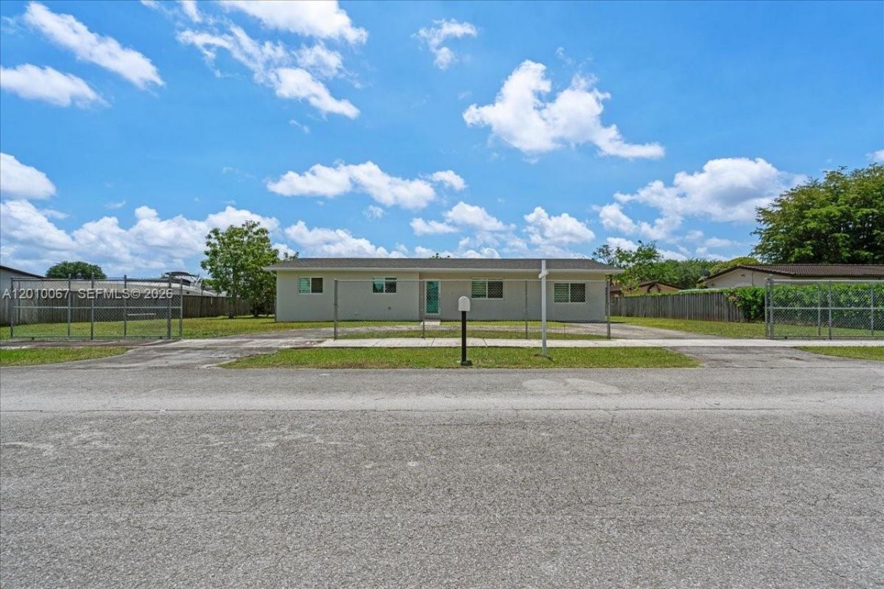 16380 SW 278th St , Homestead, FL 33031 Photo