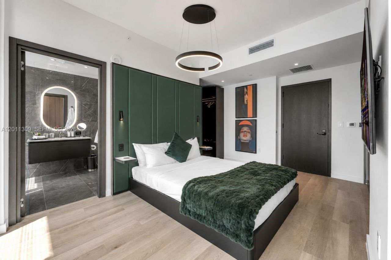 20 NE 11 St, Unit 3410, Miami, FL 33132 Photo