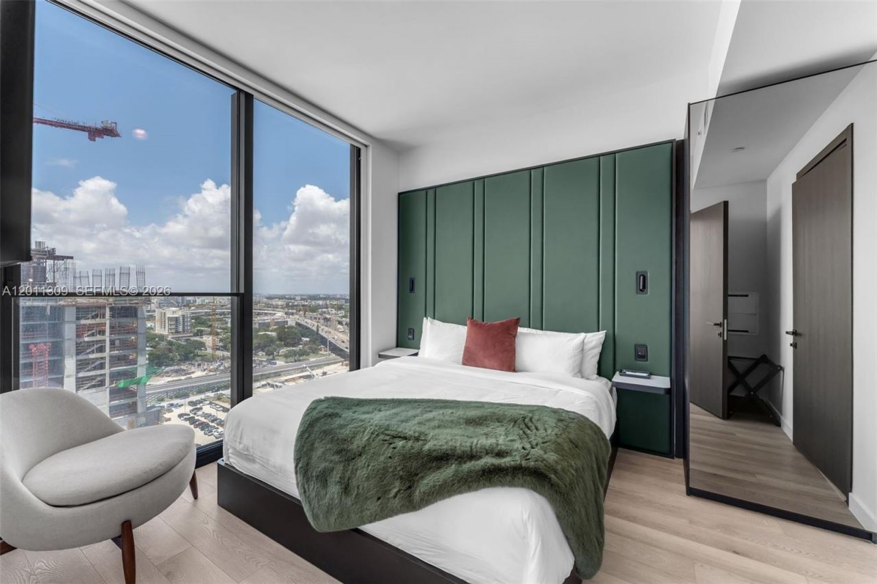 20 NE 11 St, Unit 3410, Miami, FL 33132 Photo