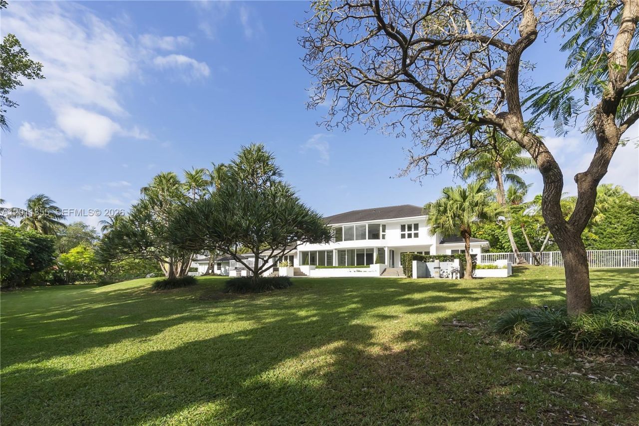 413 Santurce Ave, Coral Gables, FL 33143 Photo