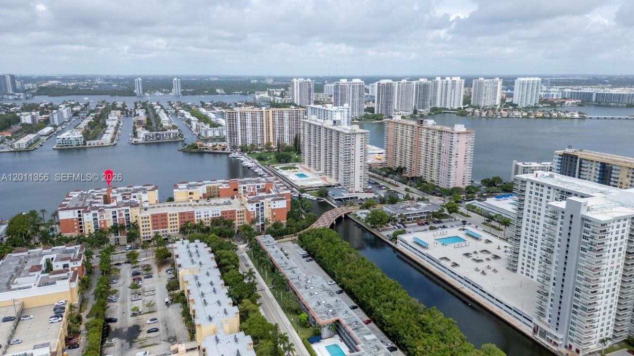 17100 N Bay Rd, Unit 1610, Sunny Isles Beach, FL 33160 Photo