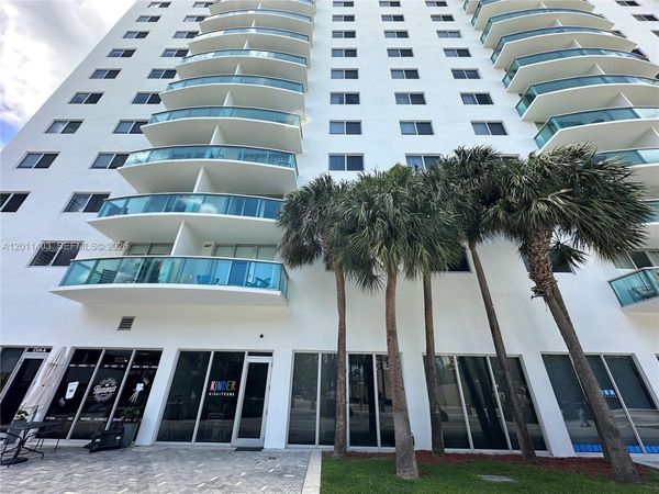 19370 Collins Ave , Unit CU-3, Sunny Isles Beach, FL 33160