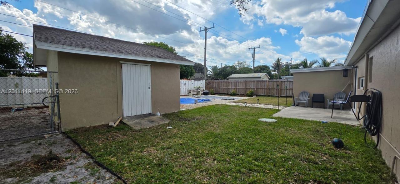 5900 Atlanta St , Hollywood, FL 33021 Photo
