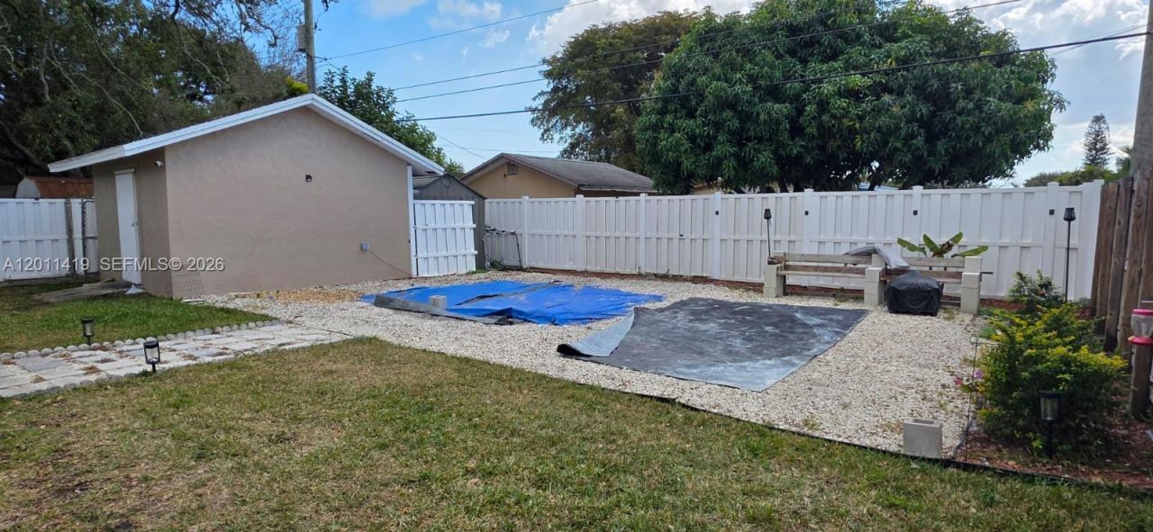 5900 Atlanta St , Hollywood, FL 33021 Photo