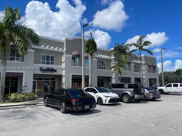 17670 NW 78th Ave, Unit 111, Hialeah, FL 33015 Main Photo