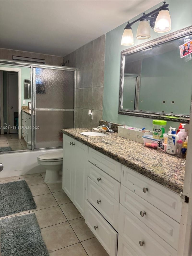 7480 Miami Lakes Dr, Unit G307, Miami Lakes, FL 33014 Photo