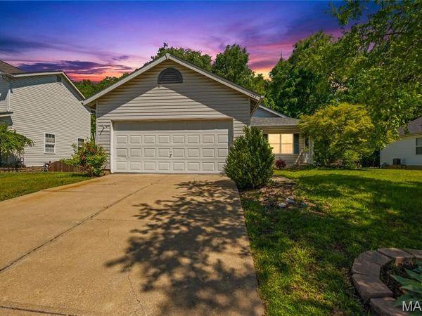 1035 Providence Pointe Drive, Wentzville, MO 63385