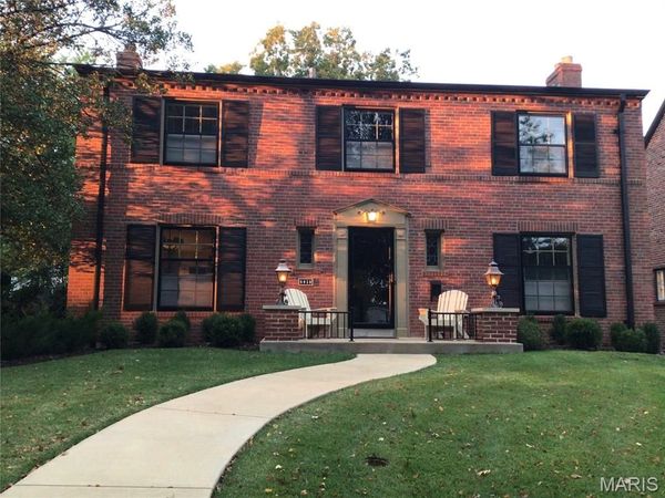 8039 Crescent Drive , Clayton, MO 63105