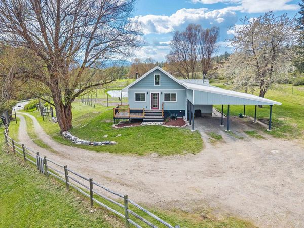 2551 Flowery Trail Rd, Chewelah, WA 99109