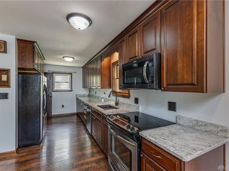 120 Vine Street, Ludlow Falls, OH 45339 Photo 12