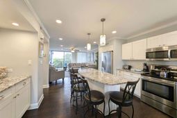 423 Parker Dr. photo 4