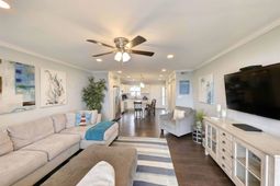 423 Parker Dr. photo 4