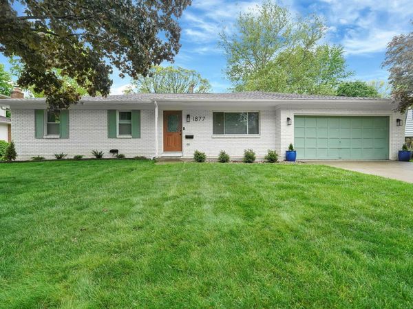 1877 Knollridge Court, Columbus, OH 43229