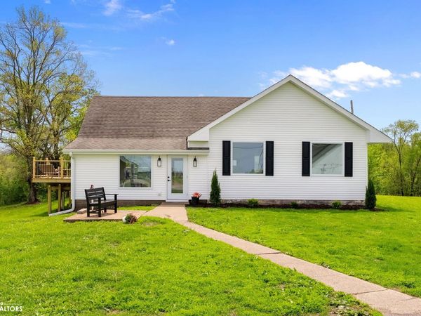21202 180th Avenue, Yarmouth, IA 52660