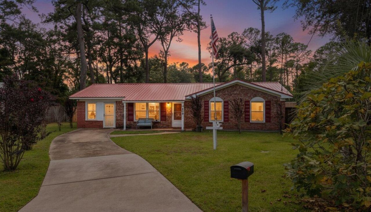 109 Robin Court Photo 1