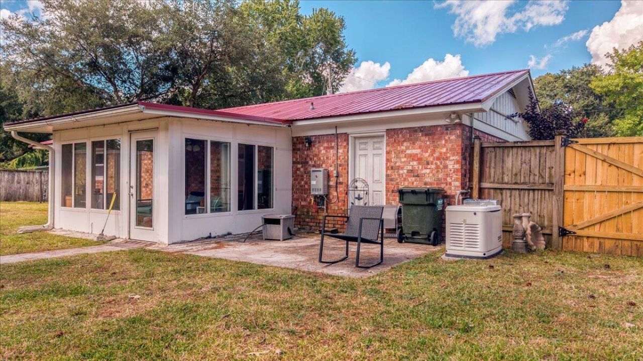109 Robin Court Photo 22