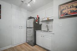 109 Robin Court photo 4