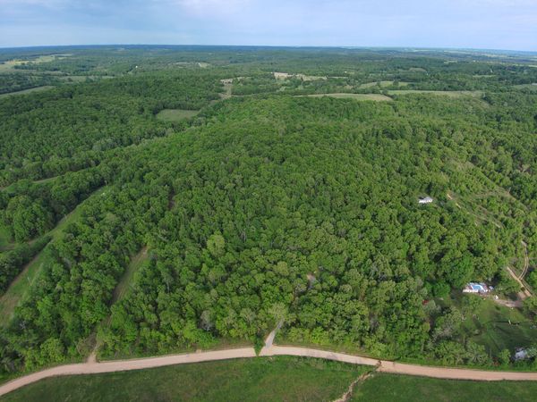 000 County Road 544, Bakersfield, MO 65609