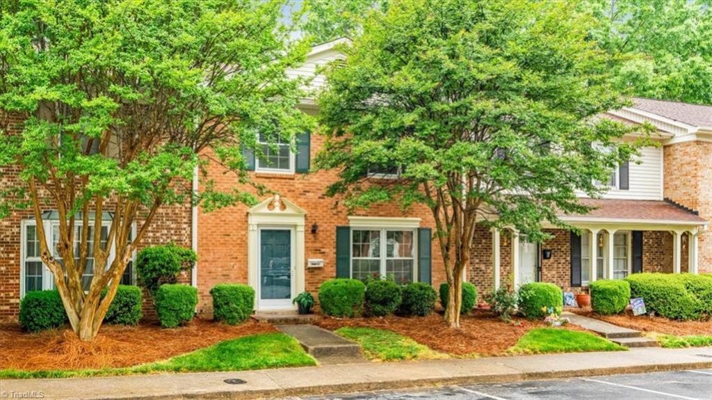 3212 Regents Park Lane, Unit C, Greensboro, NC 27455 Main Photo