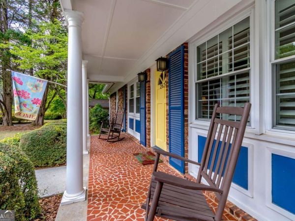 2626 Shetland Drive, Decatur, GA 30033