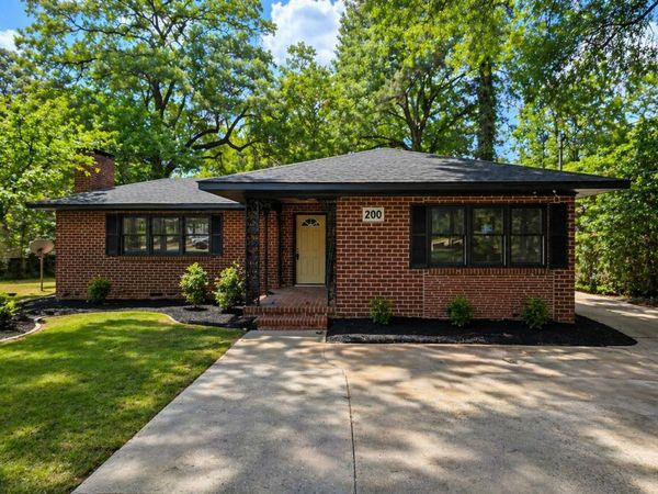 200 Everett Square, Fort Valley, GA 31030