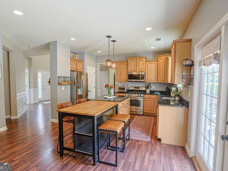 Property Image 8