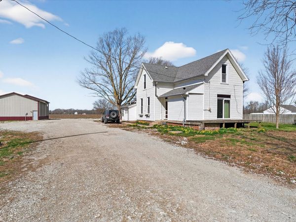 2440 N Buck Creek Road , Greenfield, IN 46140