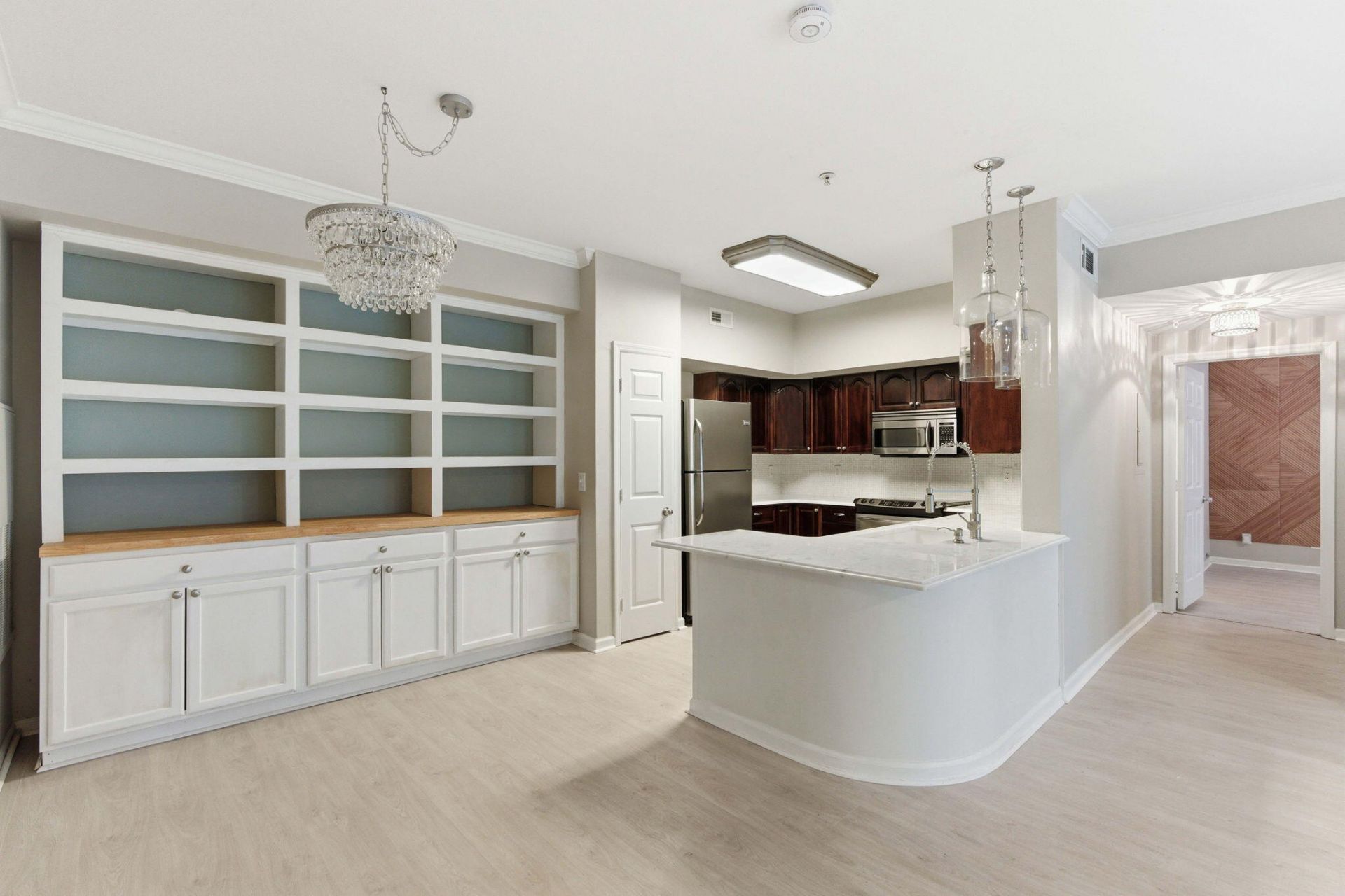 700 Daniel Ellis Drive Photo 1
