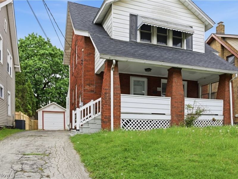 52 W Heights Avenue, Youngstown, OH 44509 Photo 3