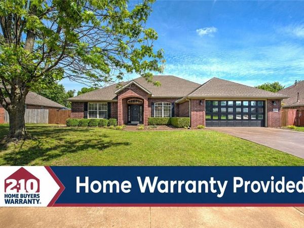 2210 SW Juniper, Bentonville, AR 72713