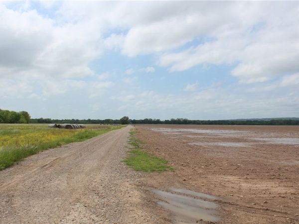 Farm , Alma, AR 72921