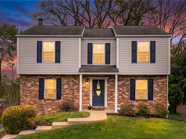570 Bruton, Gibsonia, PA 15044