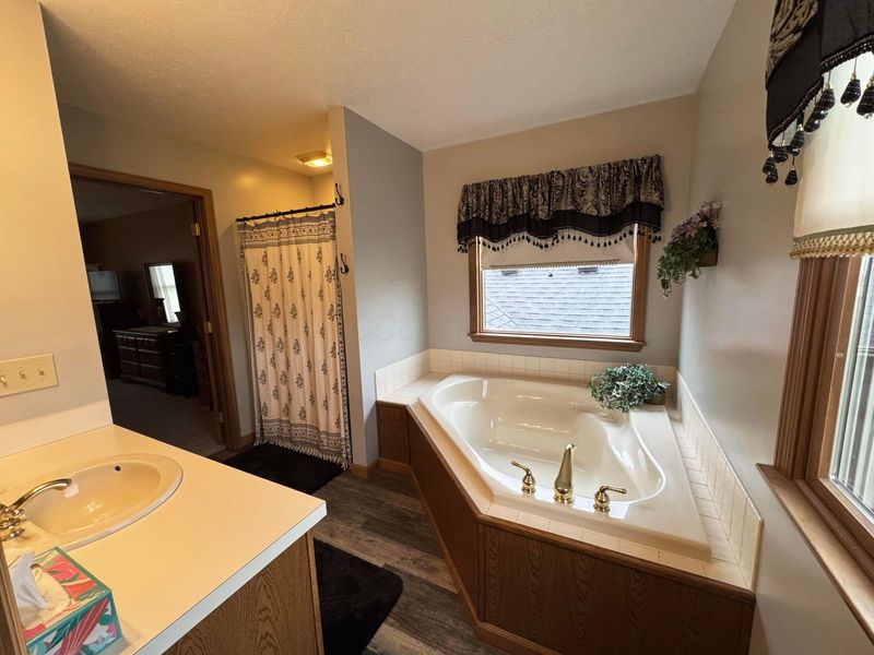 2075 Eckard Road , Centerburg, OH 43011 Photo 18