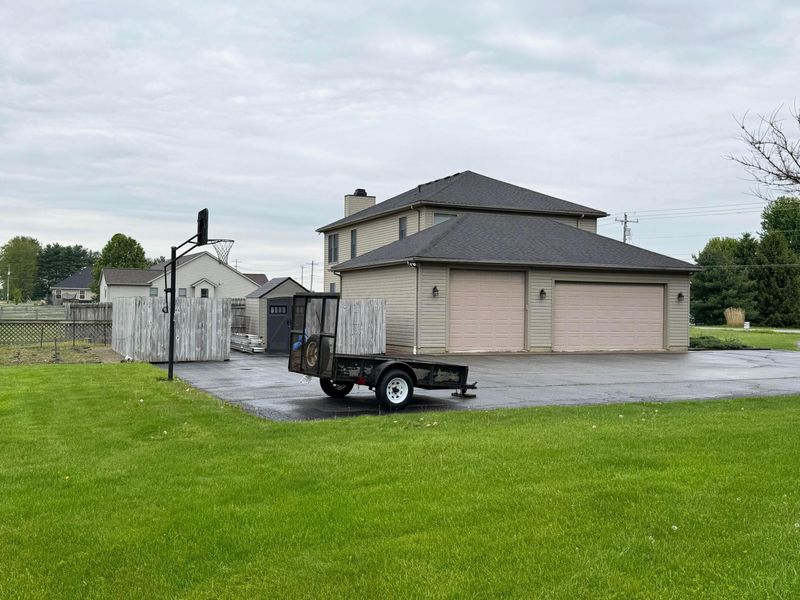 2075 Eckard Road , Centerburg, OH 43011 Photo 32