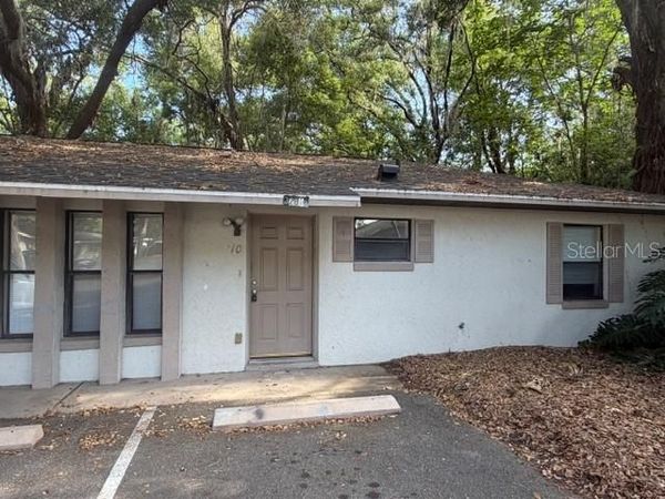 32818 LAKE SQUARE COURT , Unit 10, LEESBURG, FL 34788