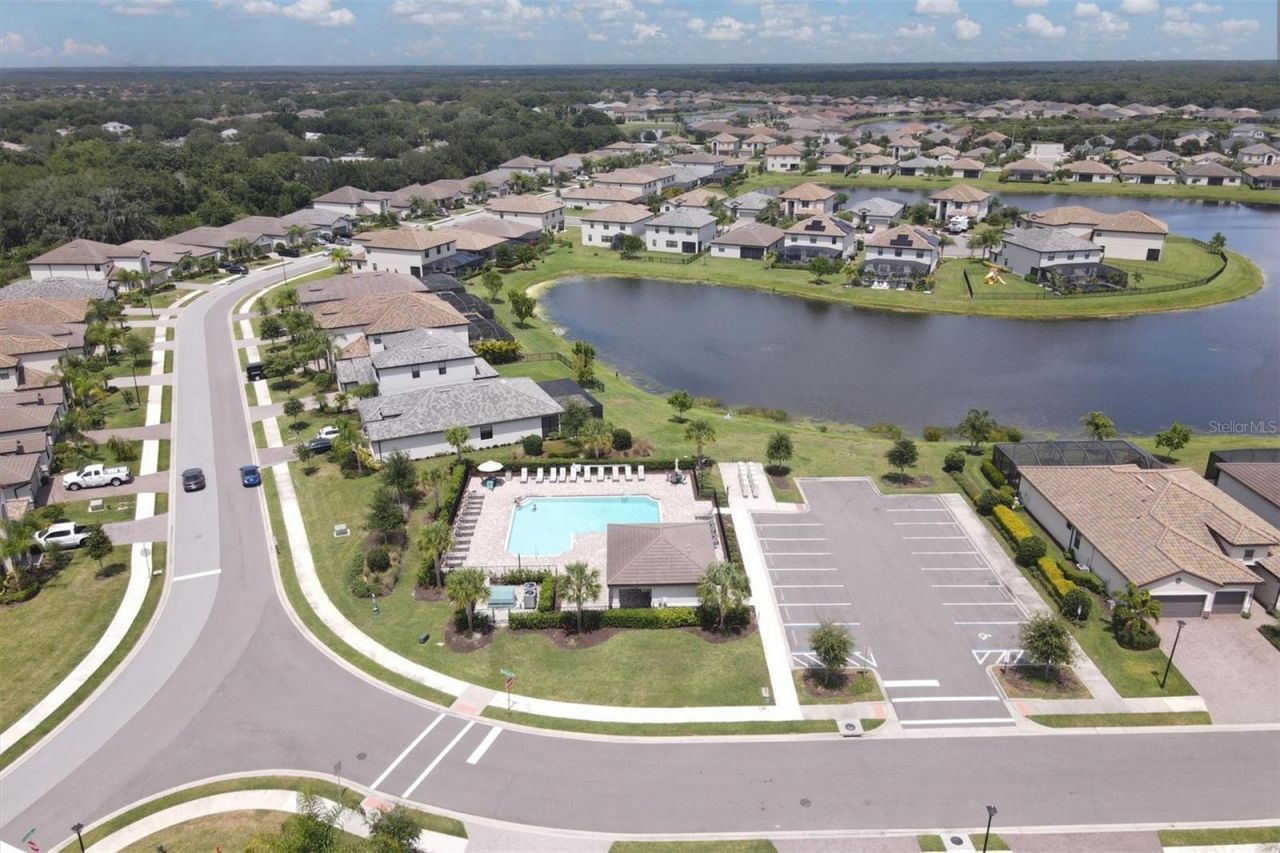 11408 Autumn Leaf Way, Bradenton, FL 34212 Photo