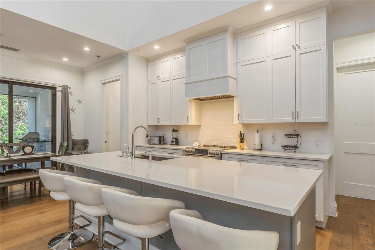 132 Ocean Estates Drive, Hutchinson Island, FL 34949 Photo